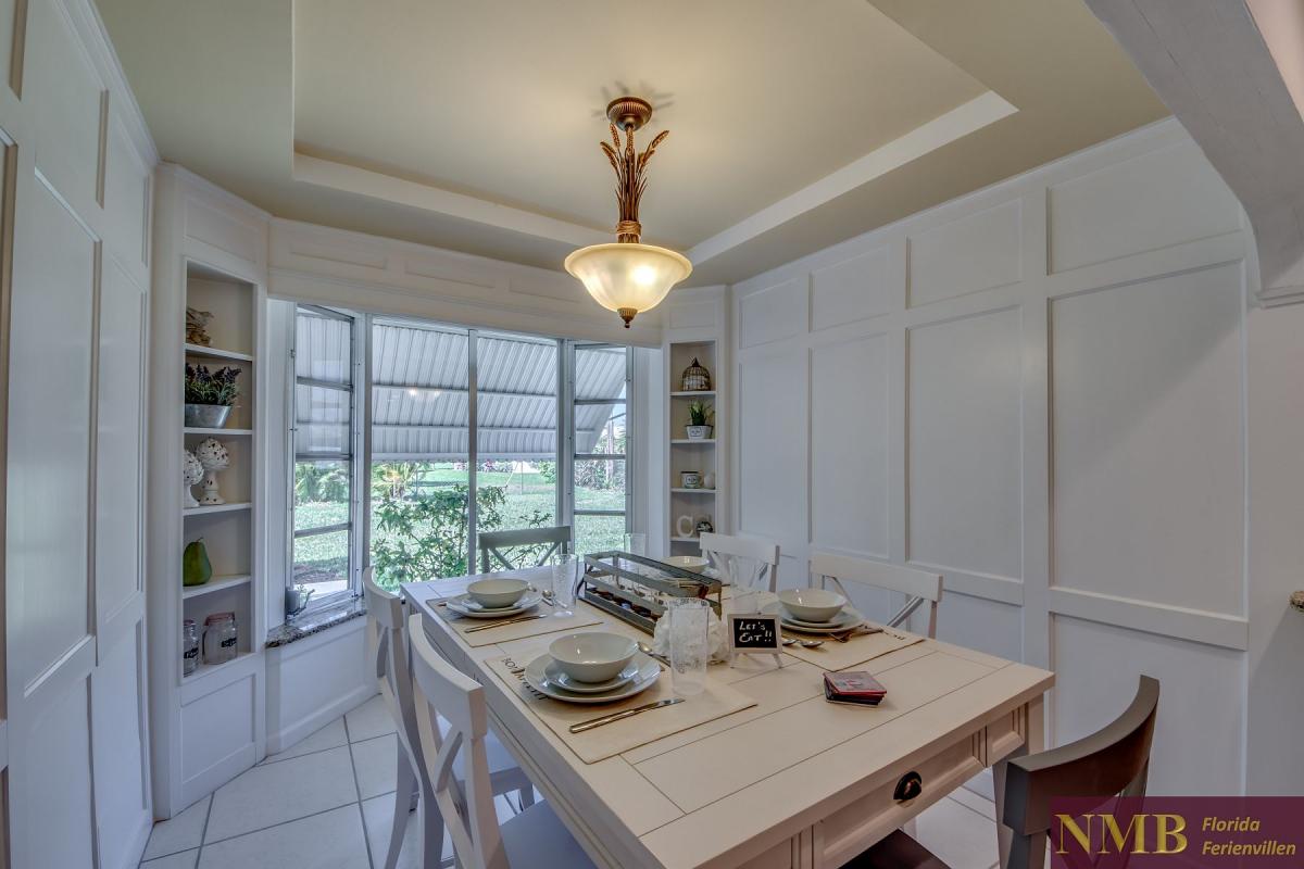 Ferienhaus-Cape-Coral-Cozy-Island_19-Dining Room